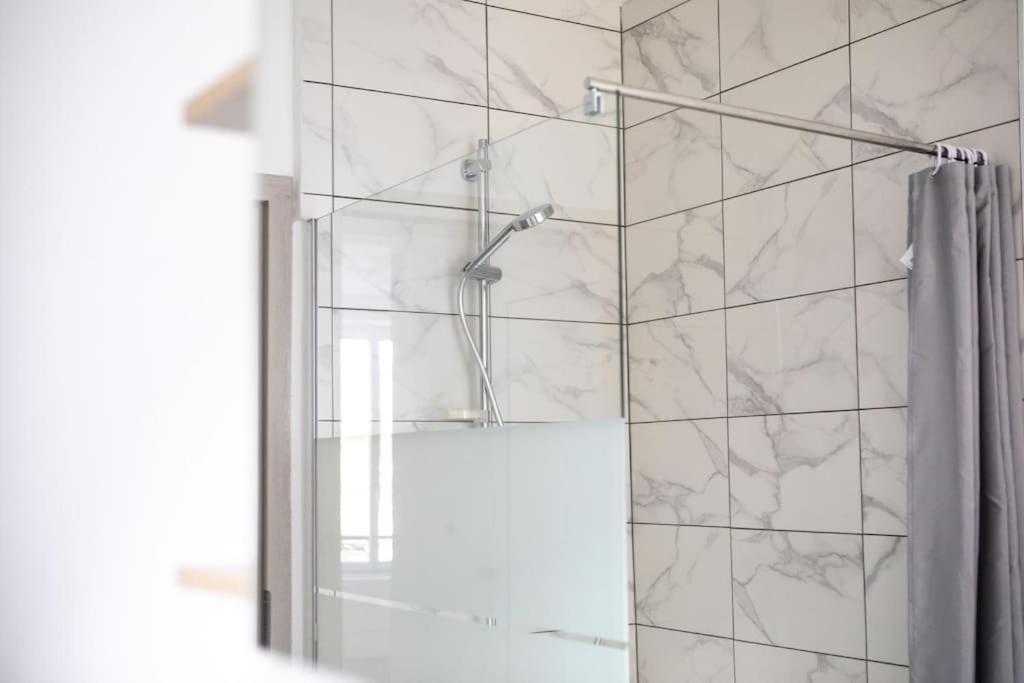 Suite Lumineux Et Moderne, Parking Gratuit, Mulhouse Centre Exterior photo