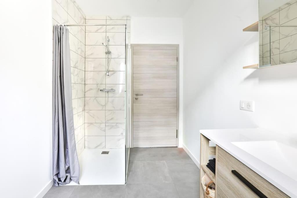 Suite Lumineux Et Moderne, Parking Gratuit, Mulhouse Centre Exterior photo