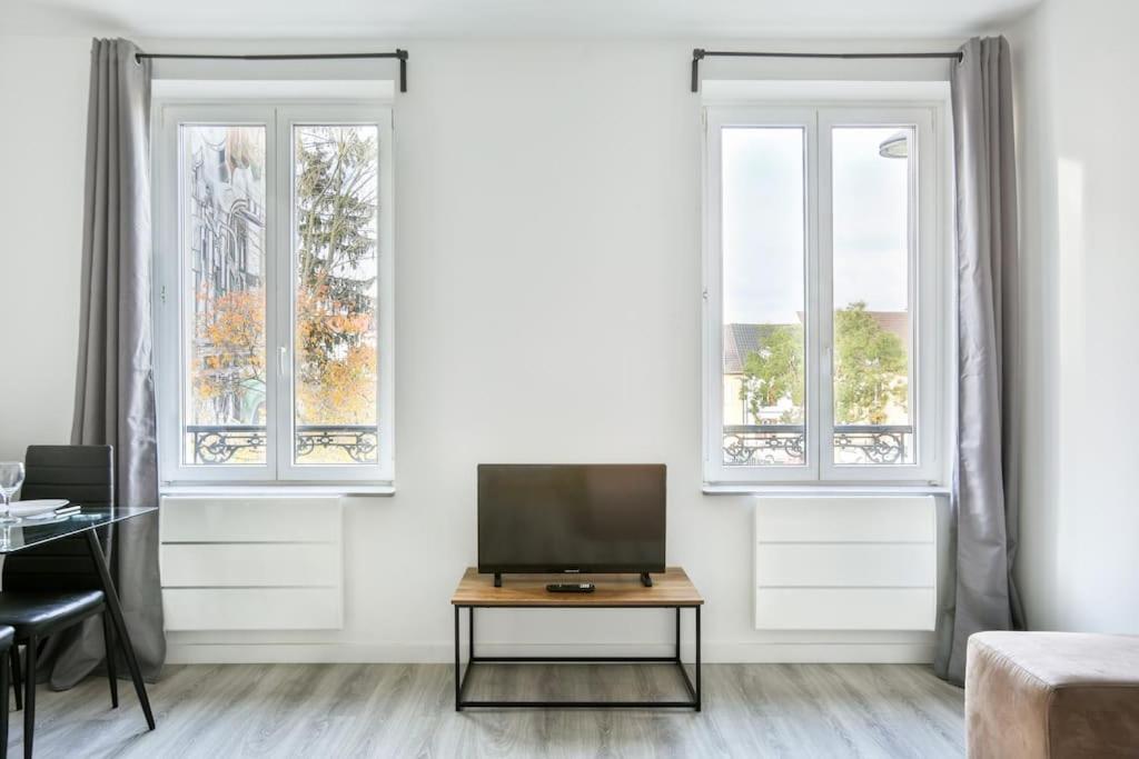 Suite Lumineux Et Moderne, Parking Gratuit, Mulhouse Centre Exterior photo