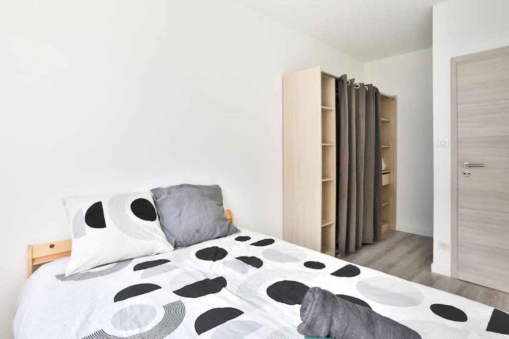 Suite Lumineux Et Moderne, Parking Gratuit, Mulhouse Centre Exterior photo